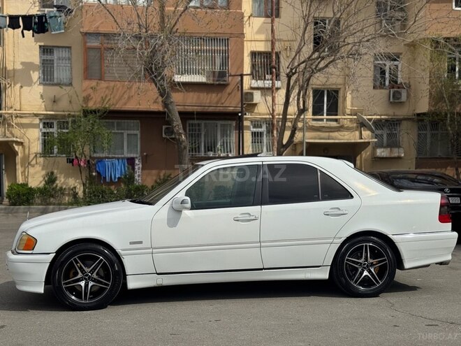 Mercedes C 230 1999, 285,000 km - 2.3 l - Bakı