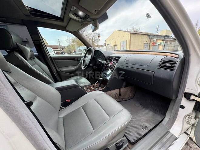 Mercedes C 230 1999, 285,000 km - 2.3 l - Bakı