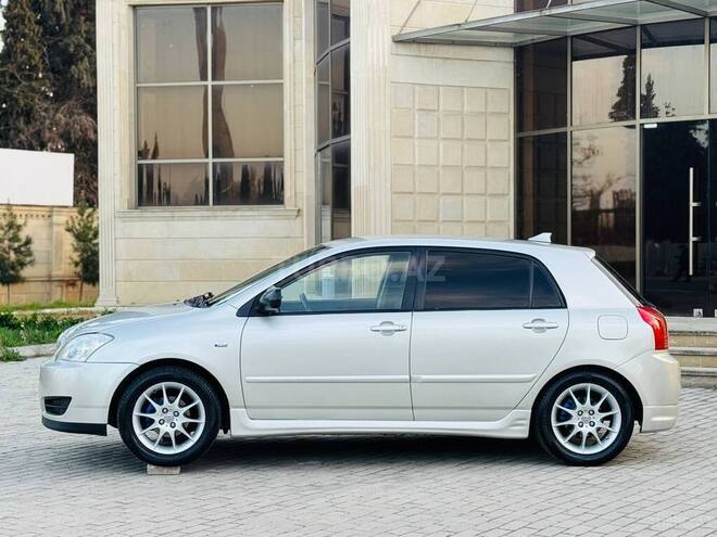 Toyota Corolla 2005, 366,000 km - 1.4 l - Bakı