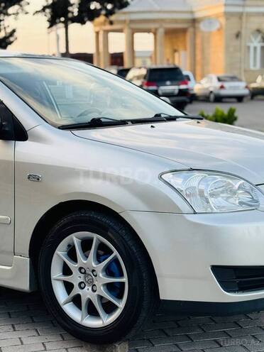 Toyota Corolla 2005, 366,000 km - 1.4 l - Bakı