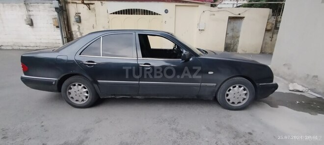 Mercedes E 200 1997, 505,000 km - 2.0 l - Bakı