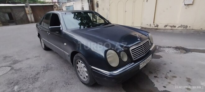 Mercedes E 200 1997, 505,000 km - 2.0 l - Bakı