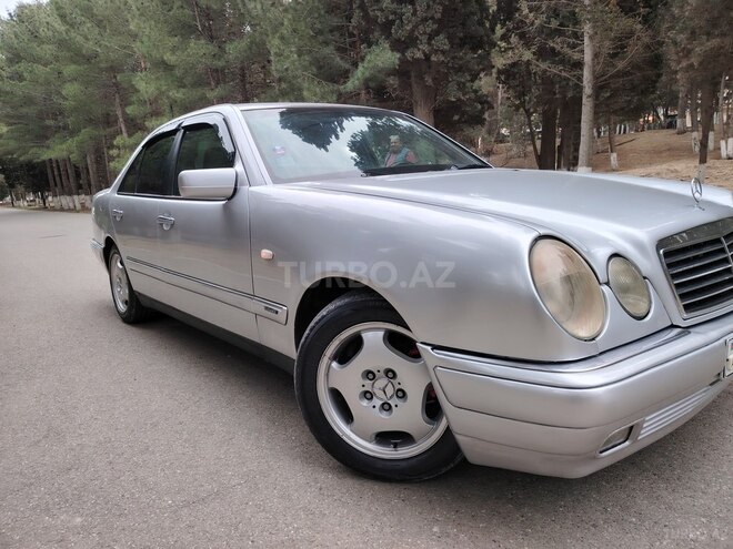 Mercedes E 200 1996, 279,332 km - 2.0 l - Sumqayıt