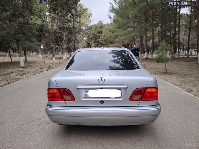 Mercedes E 200 1996, 279,332 km - 2.0 l - Sumqayıt