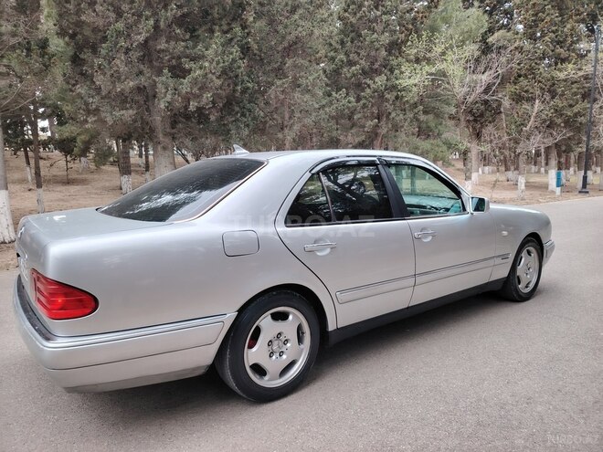 Mercedes E 200 1996, 279,332 km - 2.0 l - Sumqayıt