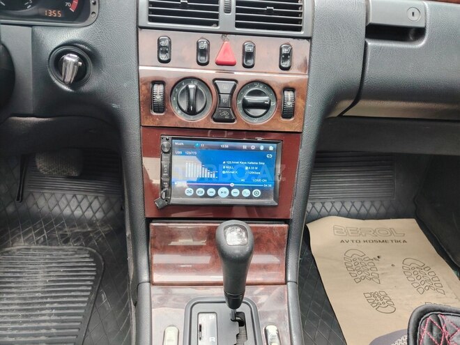 Mercedes E 200 1996, 279,332 km - 2.0 l - Sumqayıt