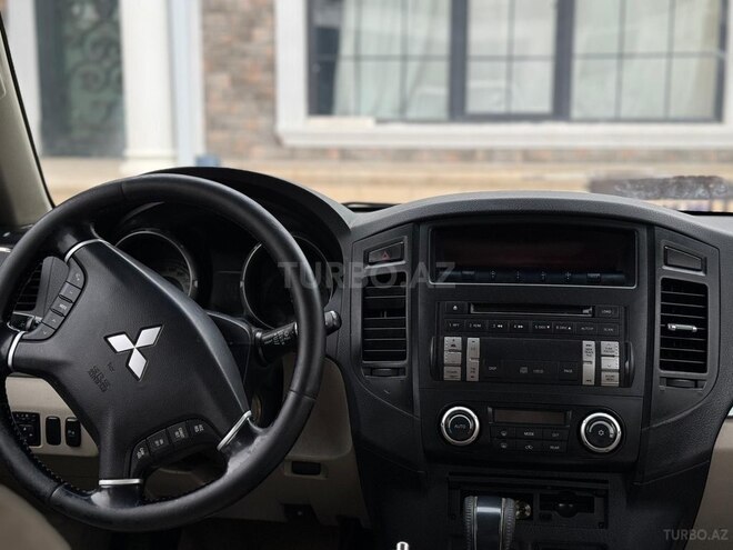 Mitsubishi Pajero 2007, 145,000 km - 3.0 l - Bakı