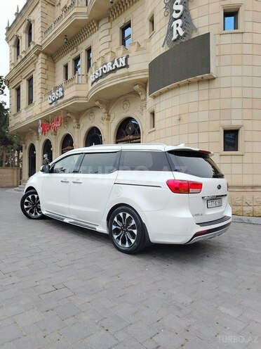Kia Carnival 2015, 151,000 km - 2.2 l - Bakı