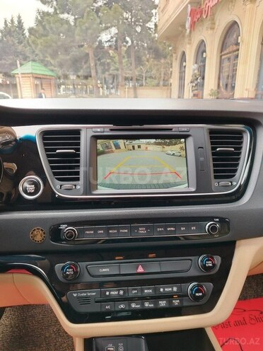 Kia Carnival 2015, 151,000 km - 2.2 l - Bakı