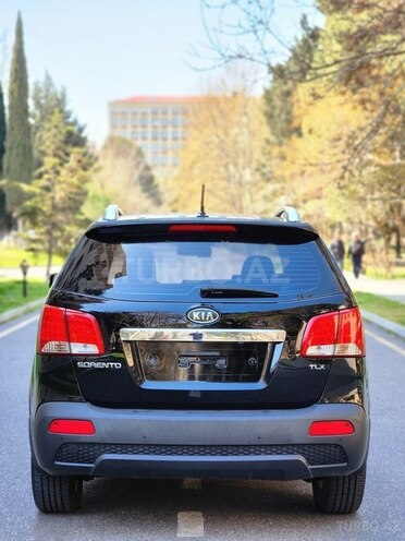 Kia Sorento-4