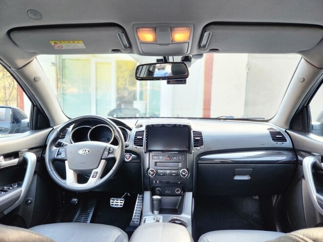 Kia Sorento-7