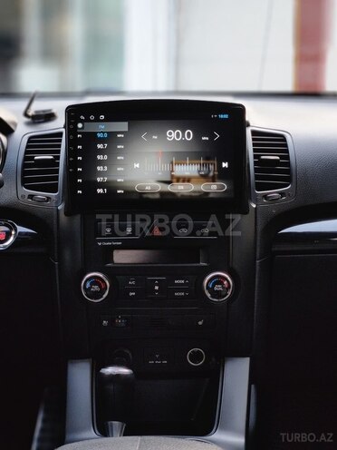 Kia Sorento-9