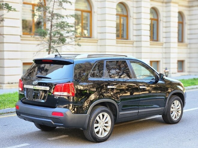 Kia Sorento-6