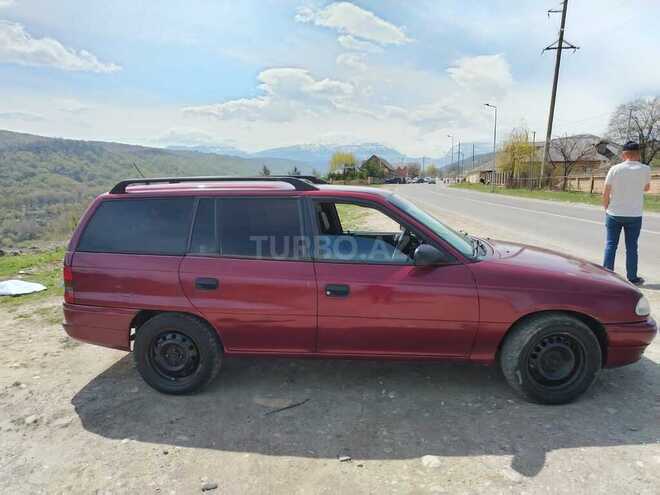 Opel Astra 1997, 540,000 km - 1.6 l - Qusar