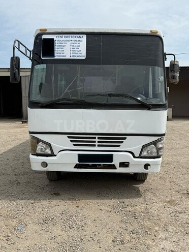 Isuzu NP 37 2008, 450,000 km - 4.3 l - Sumqayıt