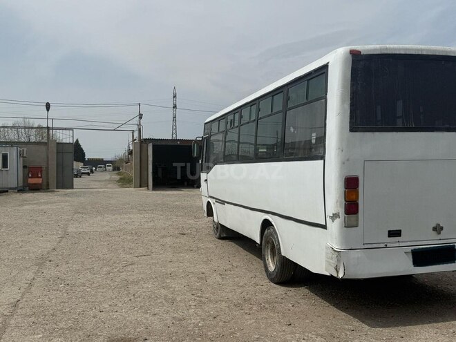 Isuzu NP 37 2008, 450,000 km - 4.3 l - Sumqayıt