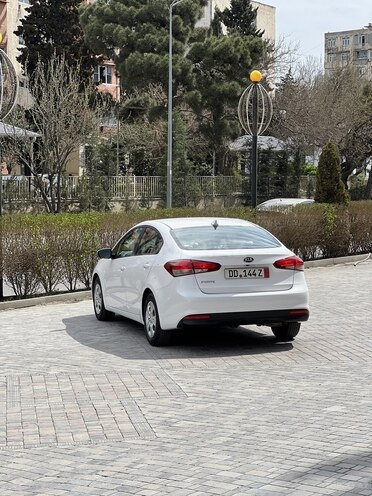 Kia Forte 2017, 84,700 km - 2.0 l - Bakı