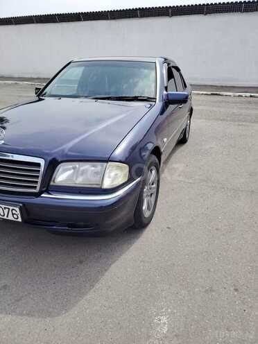 Mercedes C 180 1997, 439,429 km - 1.8 l - Yevlax