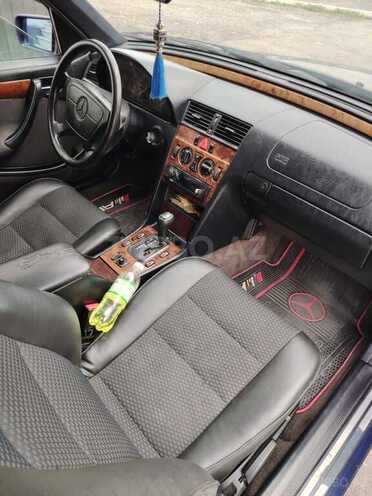 Mercedes C 180 1997, 439,429 km - 1.8 l - Yevlax