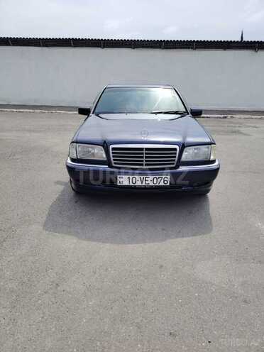 Mercedes C 180 1997, 439,429 km - 1.8 l - Yevlax