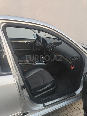 Mercedes E 240 2012, 250,000 km - 2.4 l - Zaqatala