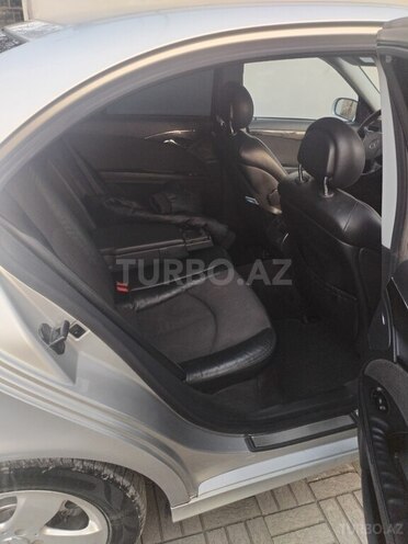 Mercedes E 240 2012, 250,000 km - 2.4 l - Zaqatala