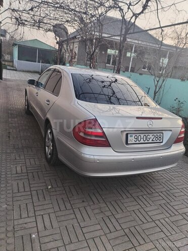 Mercedes E 240 2012, 250,000 km - 2.4 l - Zaqatala