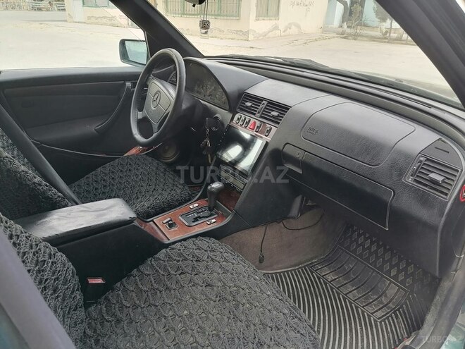 Mercedes C 240 1997, 325,634 km - 2.4 л - Sumqayıt