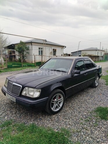 Mercedes E 200 1995, 500,600 km - 2.0 l - Biləsuvar