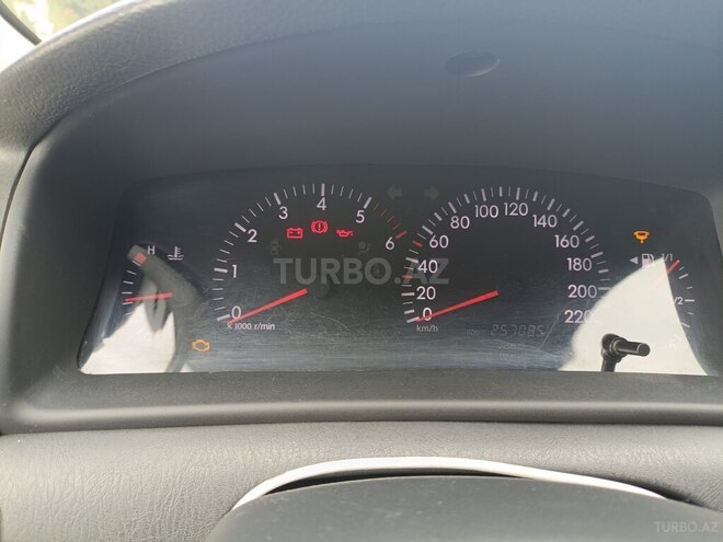 Toyota Corolla 2006, 258,000 km - 1.4 l - Gəncə