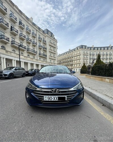 Hyundai Elantra 2019, 74,000 km - 2.0 l - Bakı