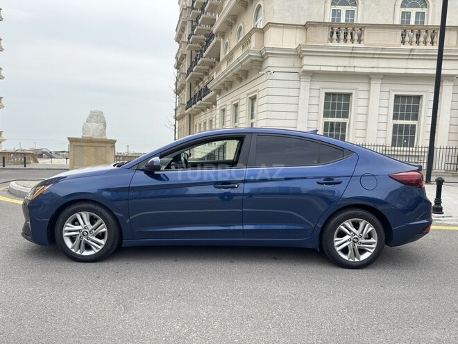 Hyundai Elantra 2019, 74,000 km - 2.0 l - Bakı