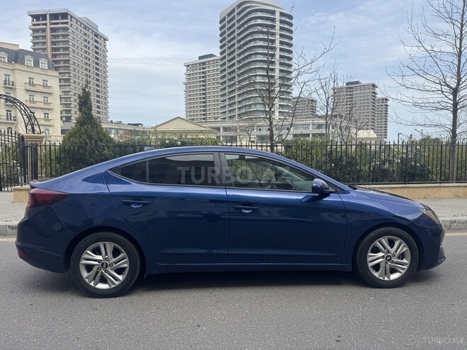 Hyundai Elantra 2019, 74,000 km - 2.0 l - Bakı
