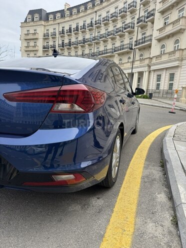 Hyundai Elantra 2019, 74,000 km - 2.0 l - Bakı
