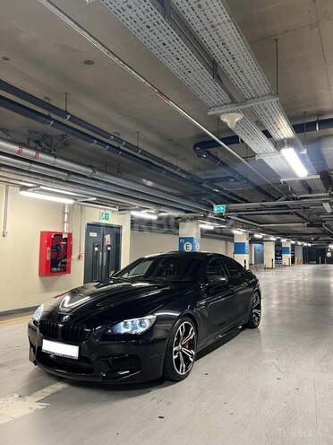 BMW M6 2014, 110,000 km - 4.4 l - Bakı
