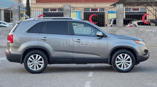Kia Sorento 2010, 230,000 km - 2.0 л - Gəncə