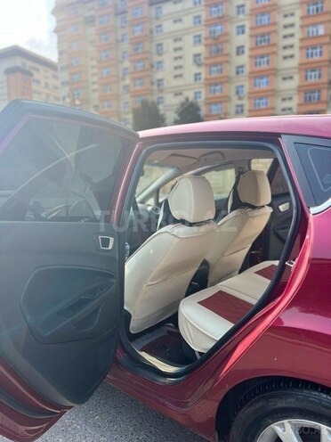 Ford Fiesta 2011, 180,000 km - 1.4 l - Bakı