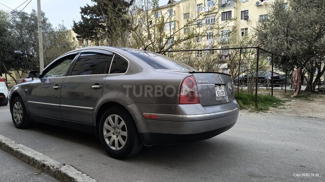 Volkswagen Passat 2002, 231,932 km - 1.8 l - Sumqayıt