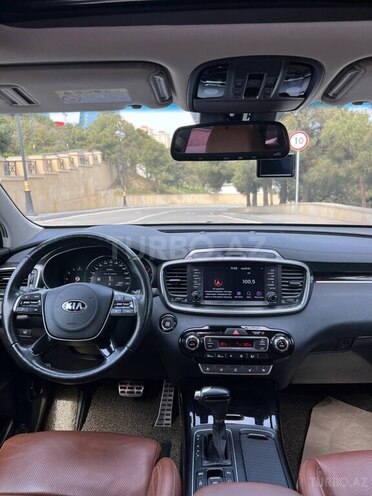 Kia Sorento-3