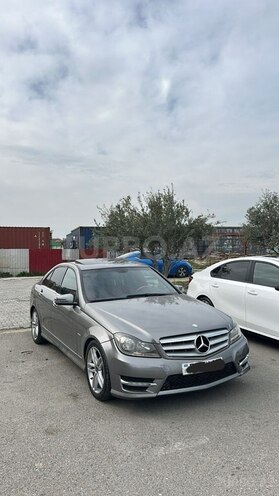 Mercedes C 250 2012, 286,500 km - 1.8 l - Yevlax