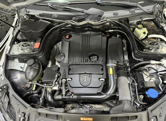 Mercedes C 250 2012, 286,500 km - 1.8 l - Yevlax