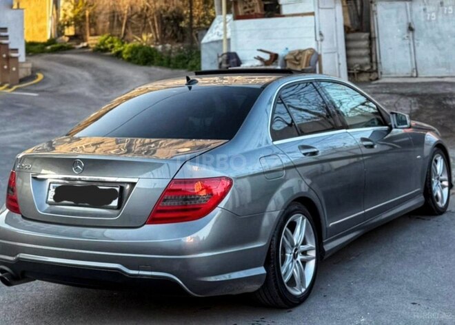 Mercedes C 250 2012, 286,500 km - 1.8 l - Yevlax
