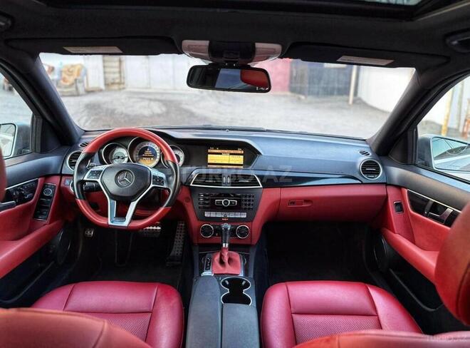 Mercedes C 250 2012, 286,500 km - 1.8 l - Yevlax
