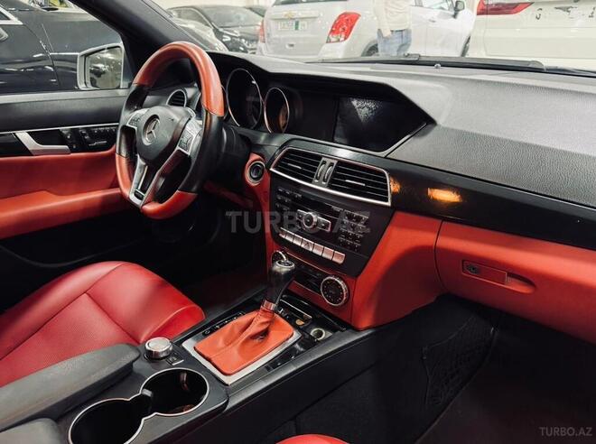 Mercedes C 250 2012, 286,500 km - 1.8 l - Yevlax
