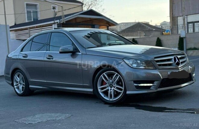 Mercedes C 250 2012, 286,500 km - 1.8 l - Yevlax