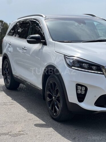 Kia Sorento-8