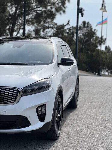 Kia Sorento-9