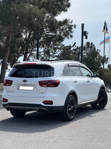 Kia Sorento-7