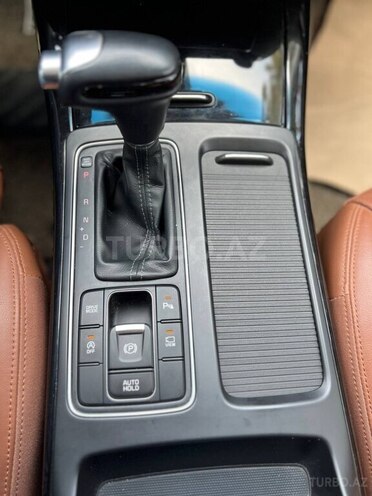 Kia Sorento-14