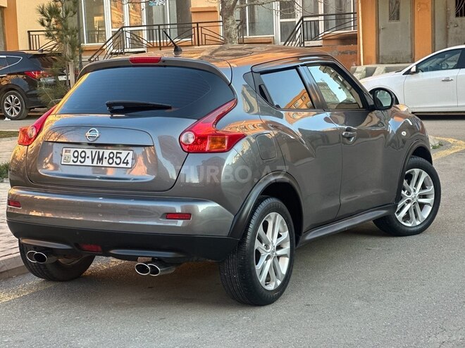 Nissan Juke-12